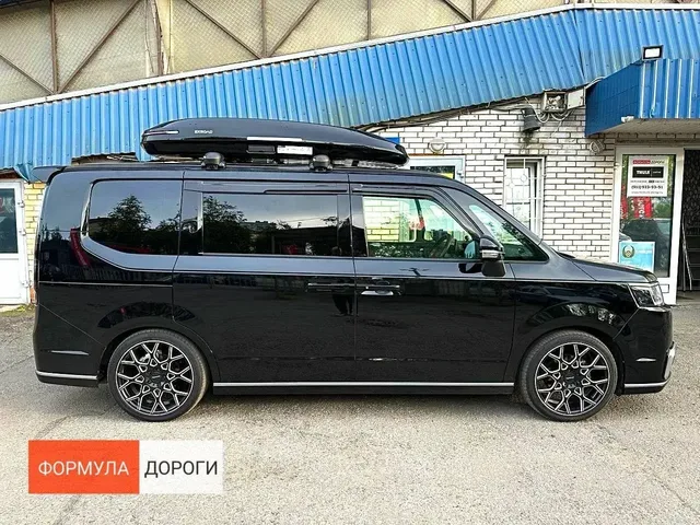Автобокс ENROAD Nomadix Pro XL Slim 400-E · Чёрный, артикул E-DB-115301, на Honda STEPWGN — реальная установка