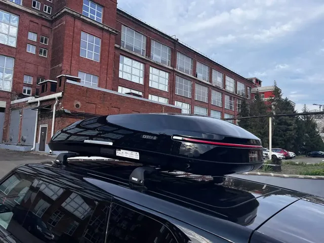 ENROAD Nomadix Pro XXL 600-E на Audi A4 allroad — вид автомобиля с установленным автобоксом, другой ракурс