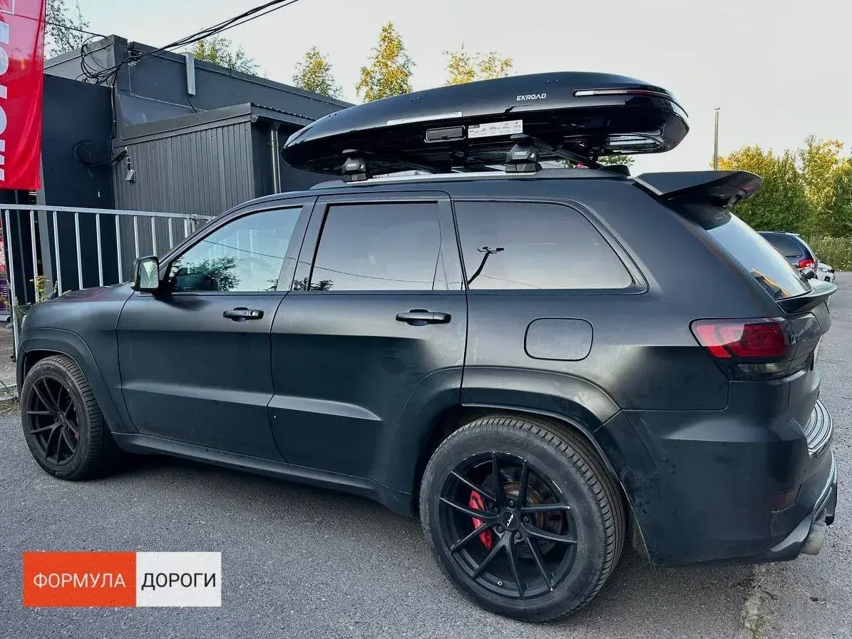Установка автобокса ENROAD на Jeep Grand Cherokee в магазине Формула Дороги