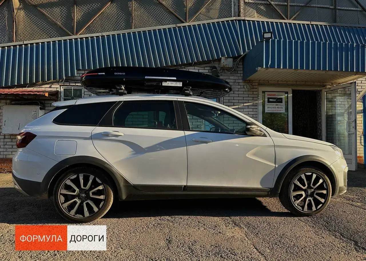 Установка автобокса ENROAD на Lada VESTA SW в магазине Формула Дороги