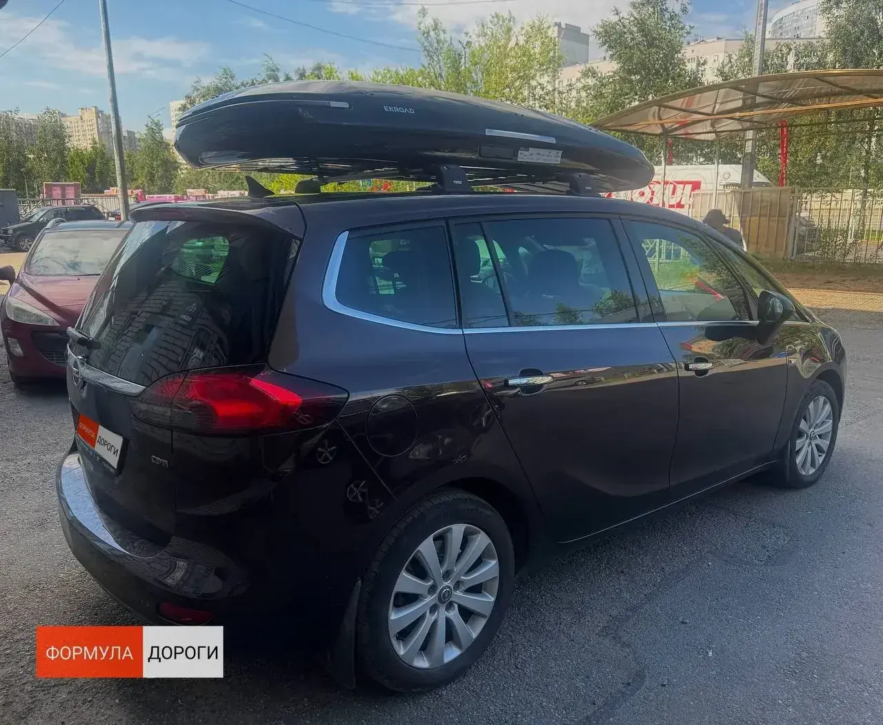 Установка автобокса ENROAD на Opel Zafira C в магазине Формула Дороги