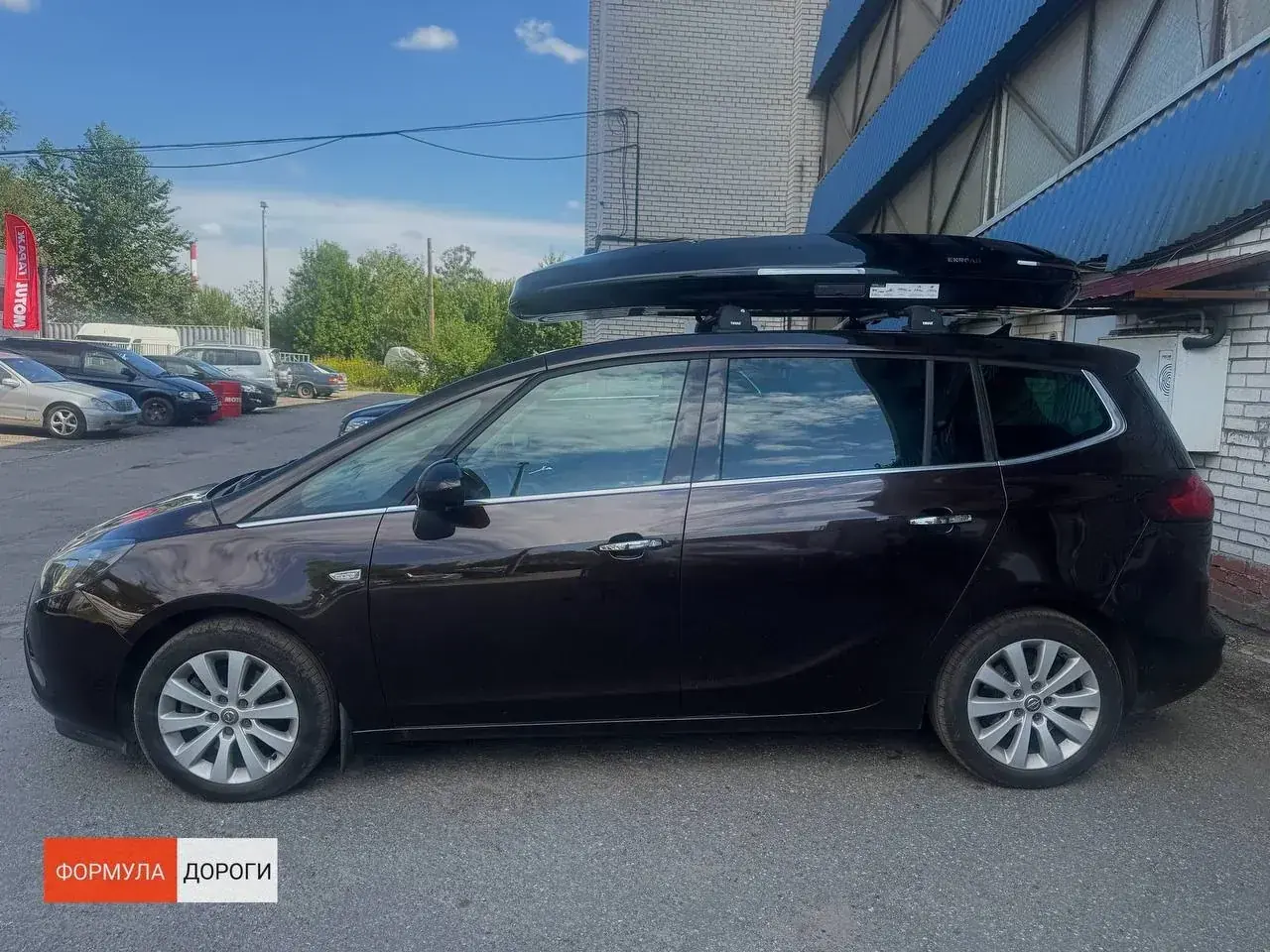Установка автобокса ENROAD на Opel Zafira Tourer C в магазине Формула Дороги