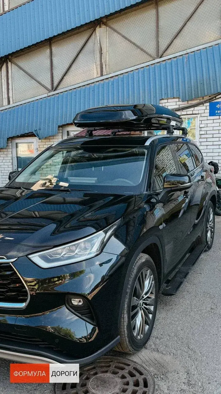 Установка автобокса ENROAD на Toyota Highlander в магазине Формула Дороги