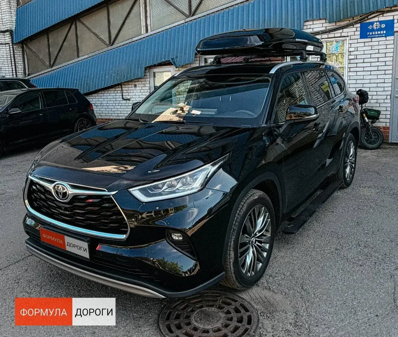 Установка автобокса ENROAD на Toyota Highlander в магазине Формула Дороги