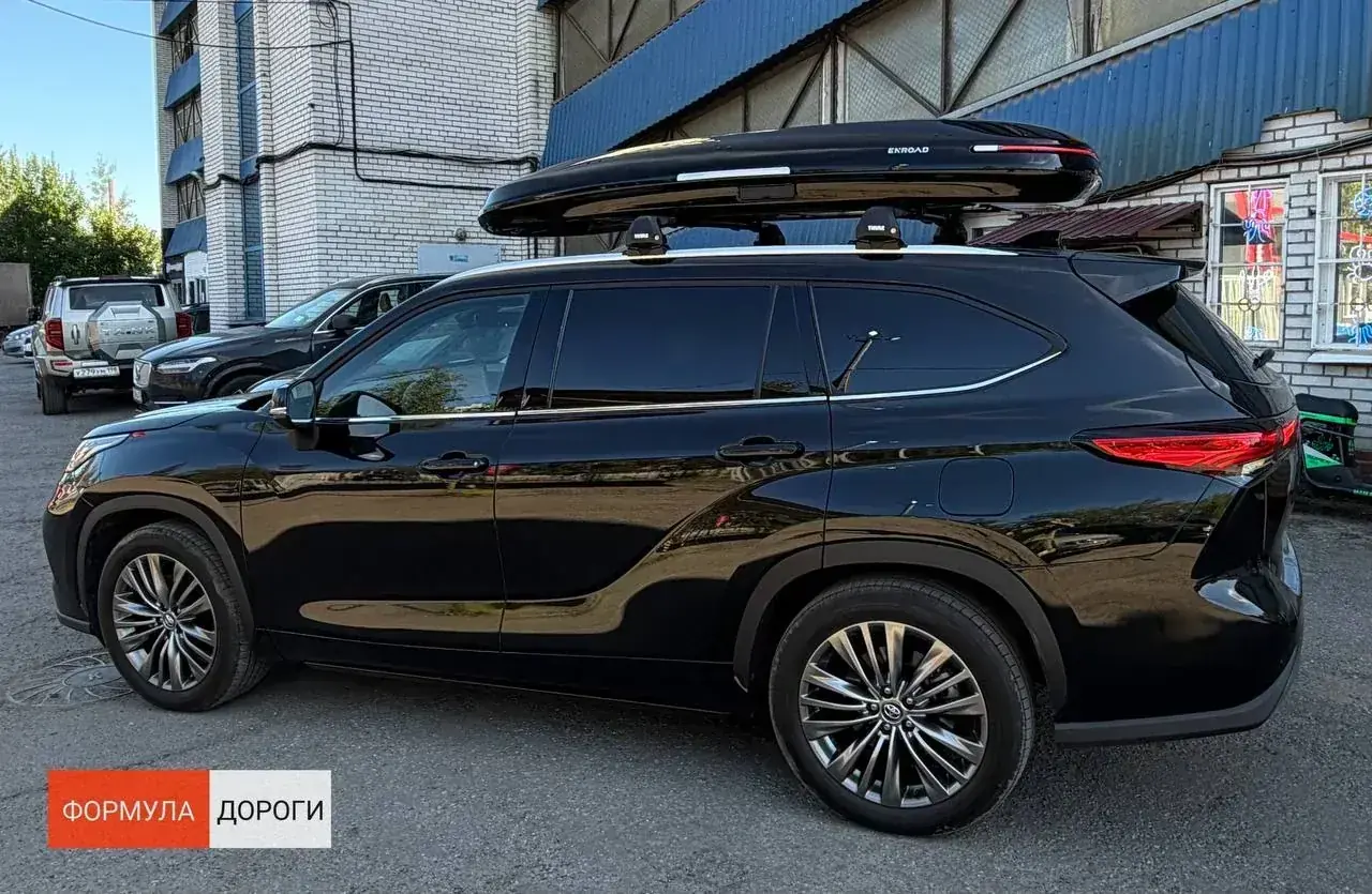 Установка автобокса ENROAD на Toyota Highlander в магазине Формула Дороги