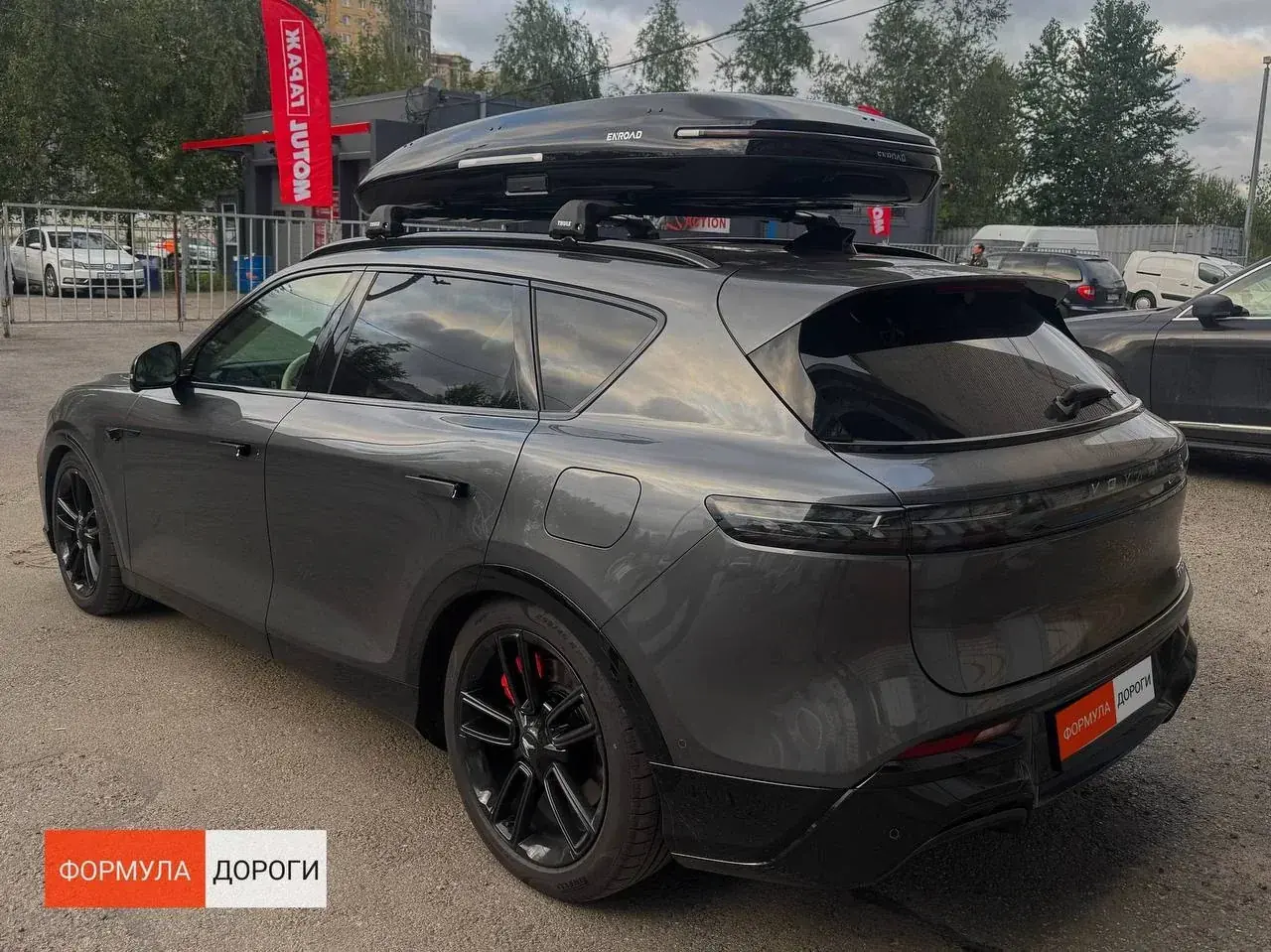 Установка автобокса ENROAD на Voyah FREE в магазине Формула Дороги